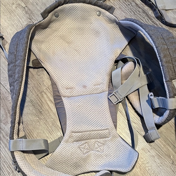 Toddler Hip Carrier - Picture 6 of 6